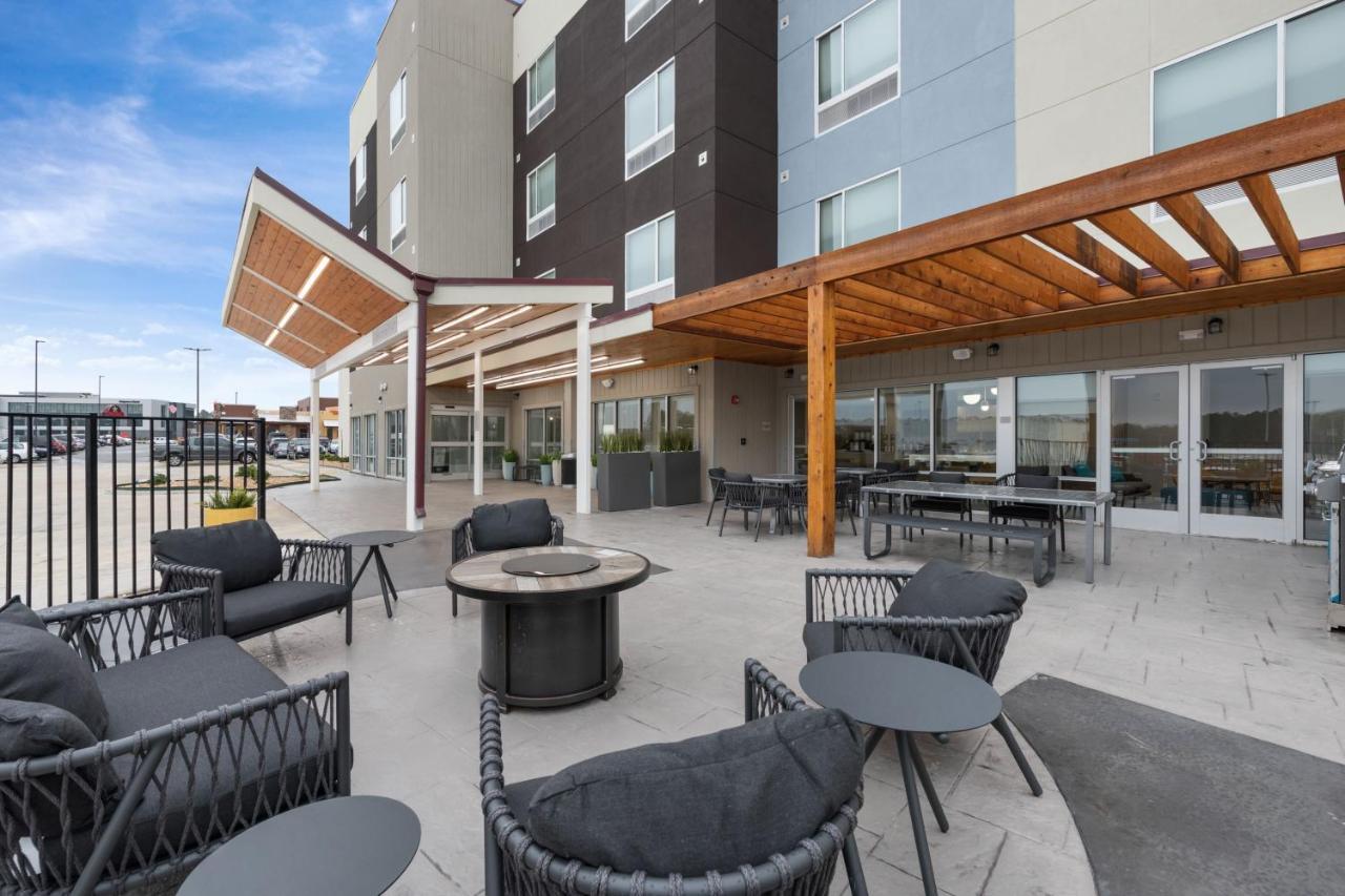 Towneplace Suites By Marriott White Hall Dış mekan fotoğraf